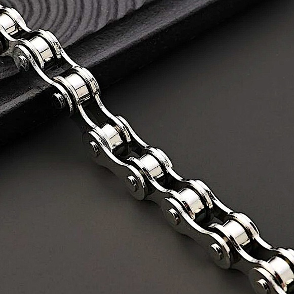STAINLESS STEEL BIKE CHAIN BRACELET - Picture 2 of 6